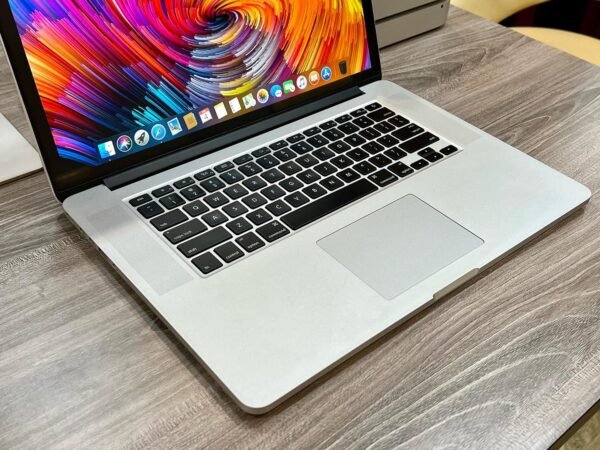 WhatsApp Image 2026-07-19 at 18.46.48 (4) Apple MacBook Pro A1398